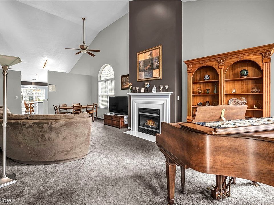 2640 Edgebrook Xing, Twinsburg, OH 44087 | Zillow