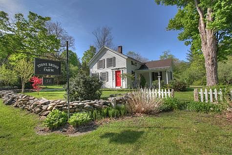 welcome to Stone Bridge Farm