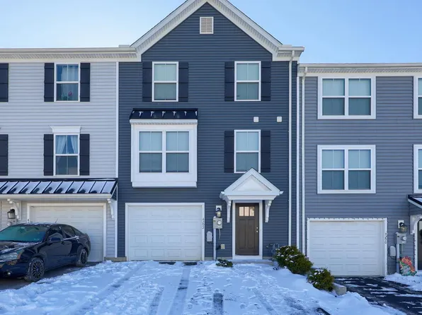 4292 Forbes Dr, Stewartstown, PA 17363