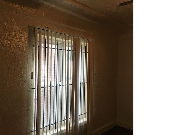 4th image of 11853 Kenmoor St APT 1