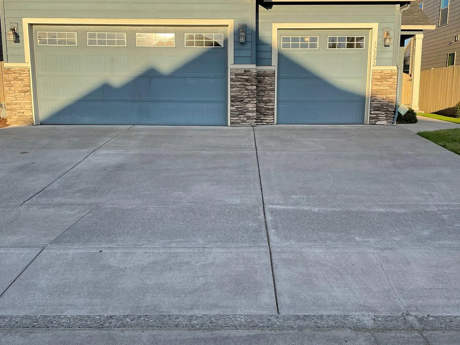 10303 NE 143rd Ave — Photo 2