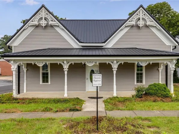 140 Spring St, Tallapoosa, GA 30176