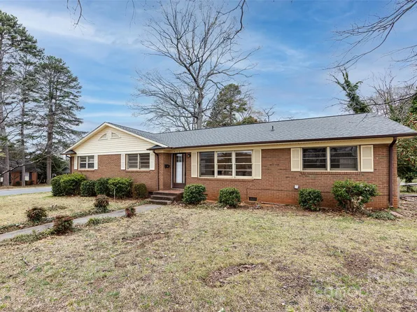 4601 Mendham Dr, Charlotte, NC 28215