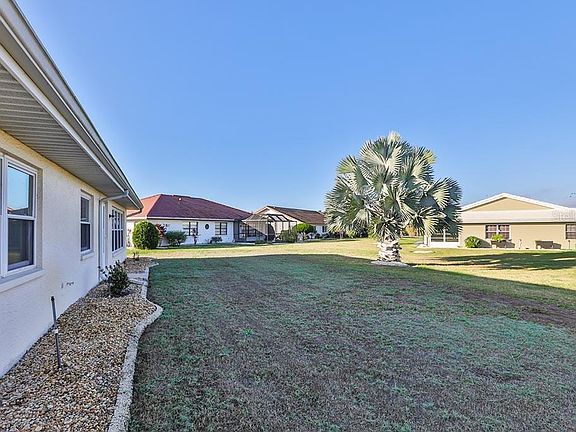 4th image of 1809 Wolf Laurel Dr