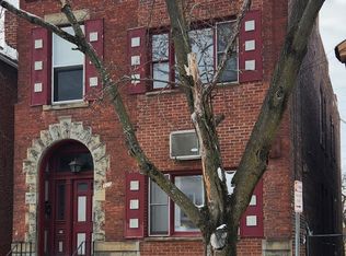 325 1st St #1, Troy, NY 12180
