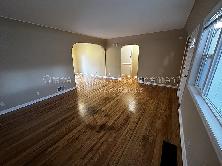 1685 Yukon St — Photo 5