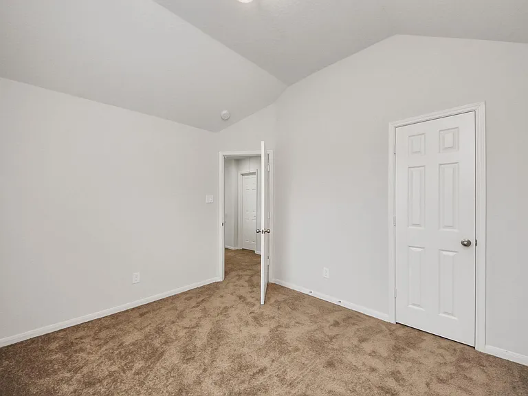 6702 Albion Crescent Dr — Photo 28