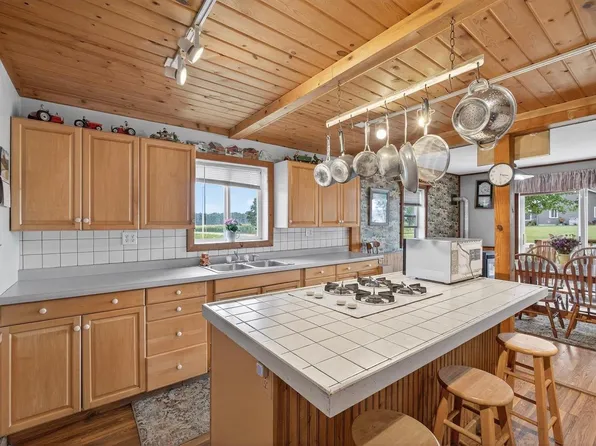 5178 COUNTY ROAD H, Junction City, WI 54443