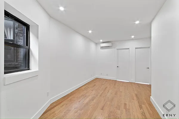 Rented by ERNY LLC | media 3