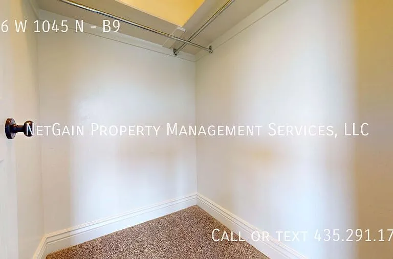 576 W 1045 N #B9 — Photo 11