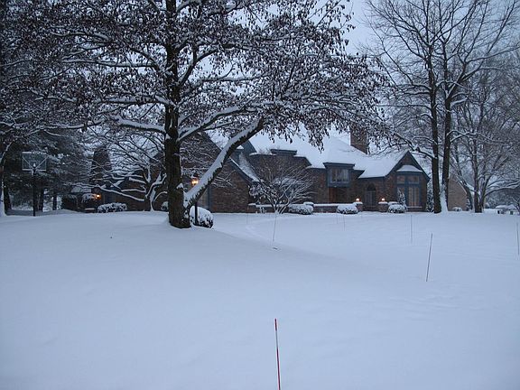 NORTH EAST CORNER, WINTER