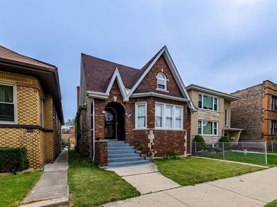 7023 S Fairfield Ave, Chicago, IL, 60629
