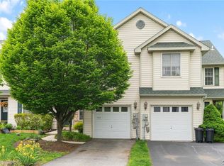 7425 Falcon St, New Tripoli, PA 18066