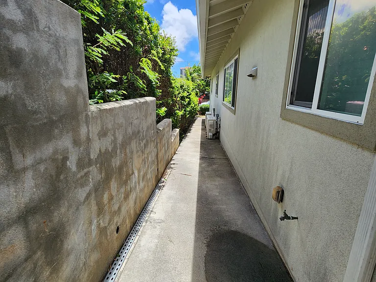 246 Moomuku Pl — Photo 20