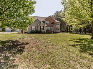 815 Karel Park Rd, Eldorado, IL 62930