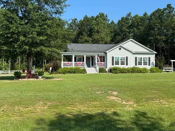 20 Columbia Road 77, Magnolia, AR 71753