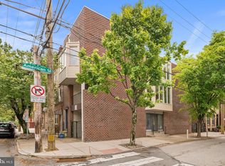220 Bainbridge St, Philadelphia, PA 19147