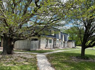 107 Lynn Ln #14, Newton, KS 67114