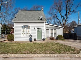 623 N Charles St, Belleville, IL 62220