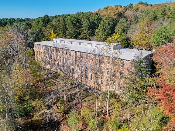 3rd image of 1500 River Mill Dr APT 110