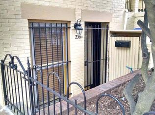 236 12th St SE #B, Washington, DC 20003