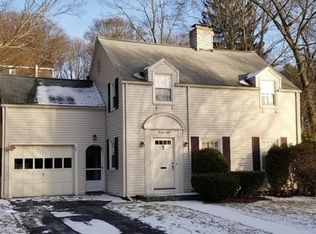 28 Chippewa Rd, Worcester, MA 01602