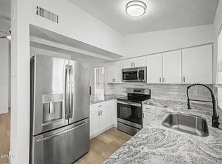 8809 W Athens St, Peoria, AZ 85382