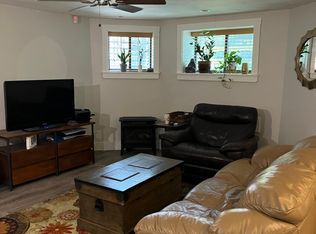2328 W Thomas St #GF, Chicago, IL 60622