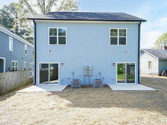 3rd image of 428 N Allen Rd