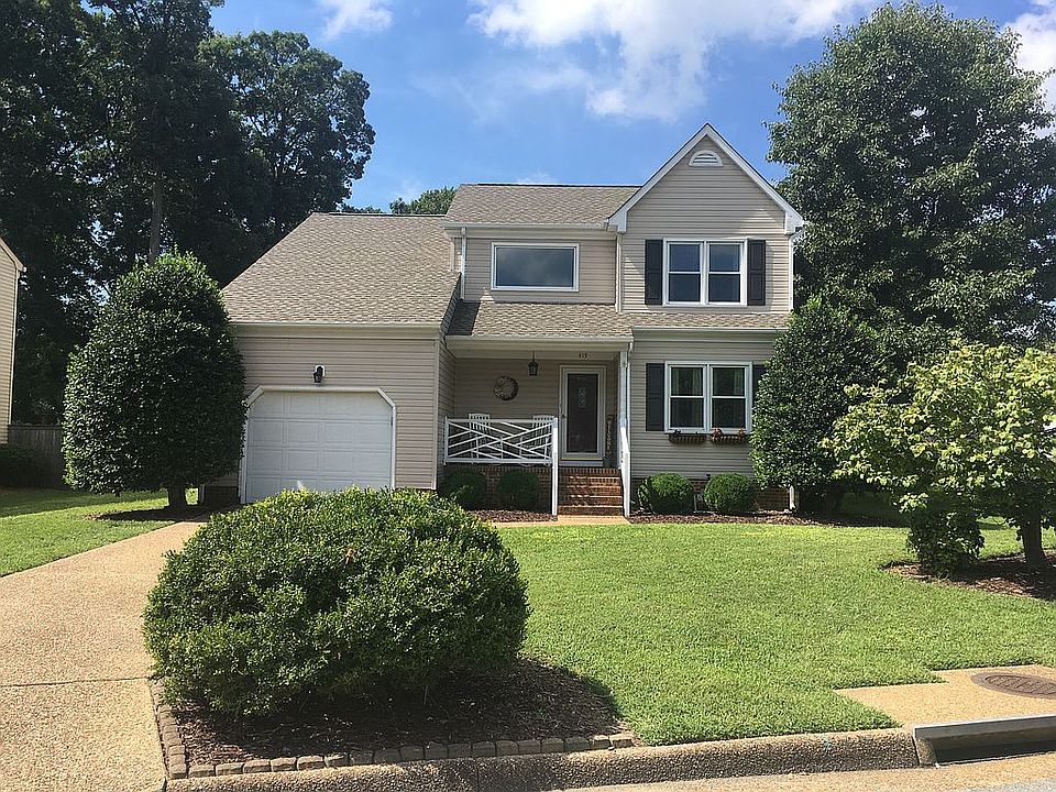 1st image of 419 Burnham Pl
