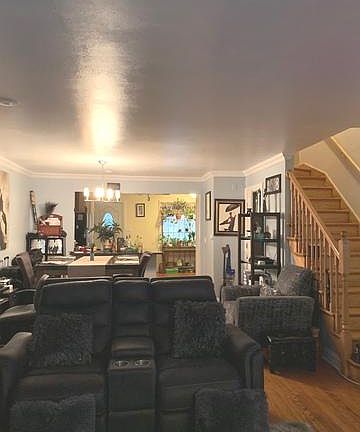 5th image of 4726 N Winchester Ave APT D