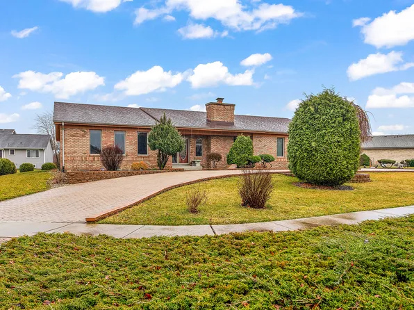 713 Harrison Ct, Crete, IL 60417