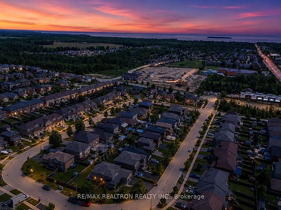 3rd image of 1434 Rankin Way