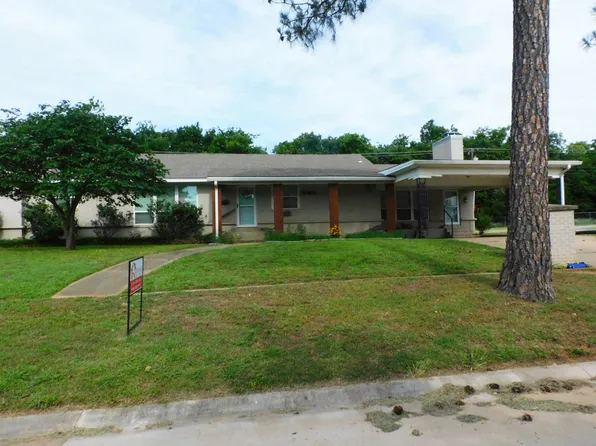 220 Terrace Dr, Pauls Valley, OK 73075