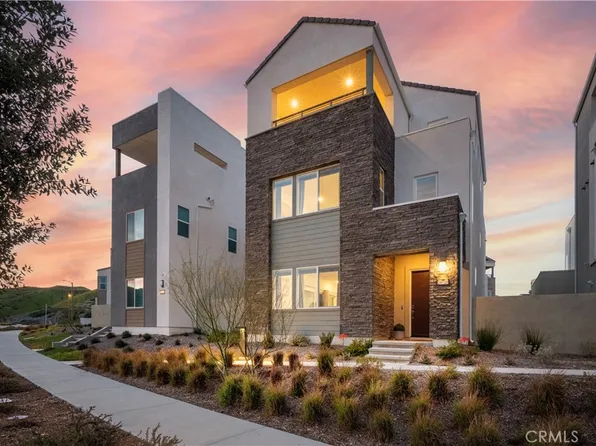 26720 Afton Ln, Valencia, CA 91381