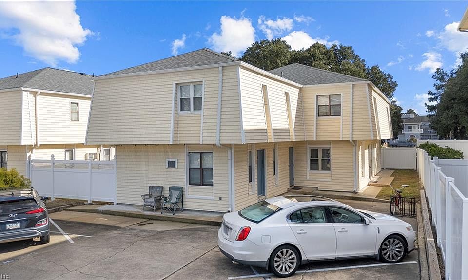 1st image of 3149 Page Ave APT 123