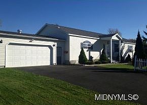 1st image of 206 Pazdur Blvd W