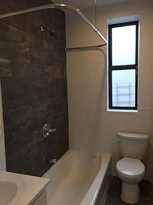 Rented by Bruma Realty LLC | media 16