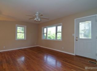 29W351 Pomeroy St, West Chicago, IL 60185