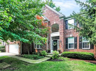 6838 Windemere Dr, Zionsville, IN 46077
