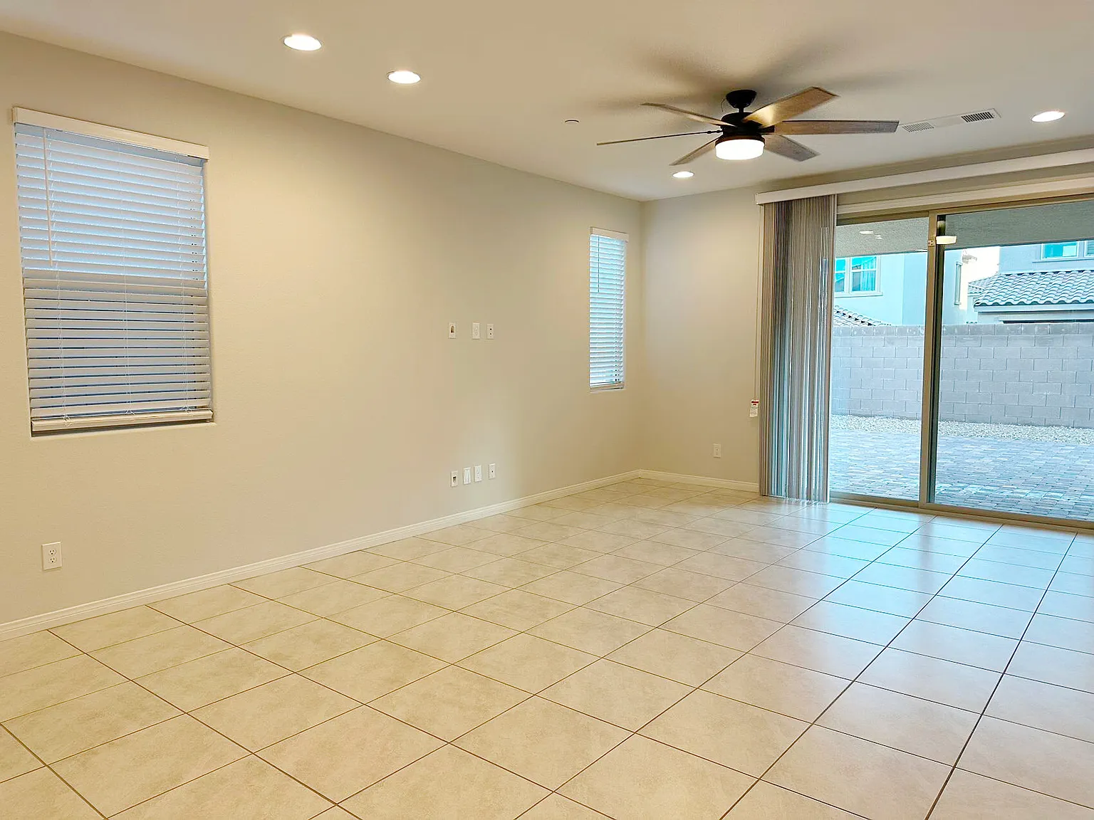 Salt Creek Ave - 11585 - 1 — Photo 3