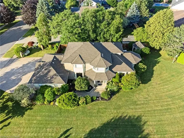 7775 Saint Augustine Cres, Niagara Falls, ON L2H 2X3