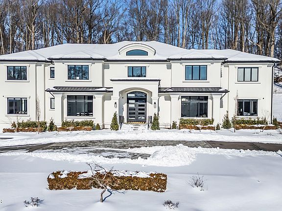 2nd image of 30 Winchester Lane