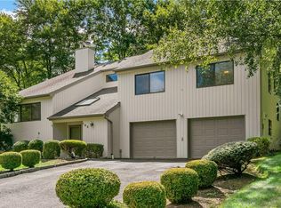 183 Arbor Crst, Somers, NY 10589