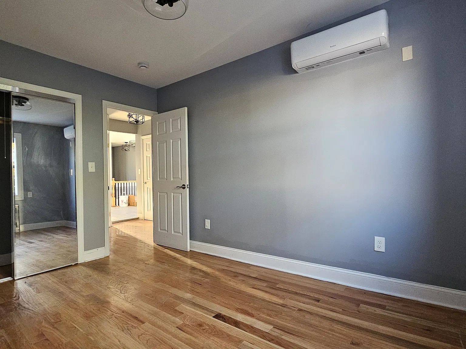 1405 East 93rd Street — Photo 3