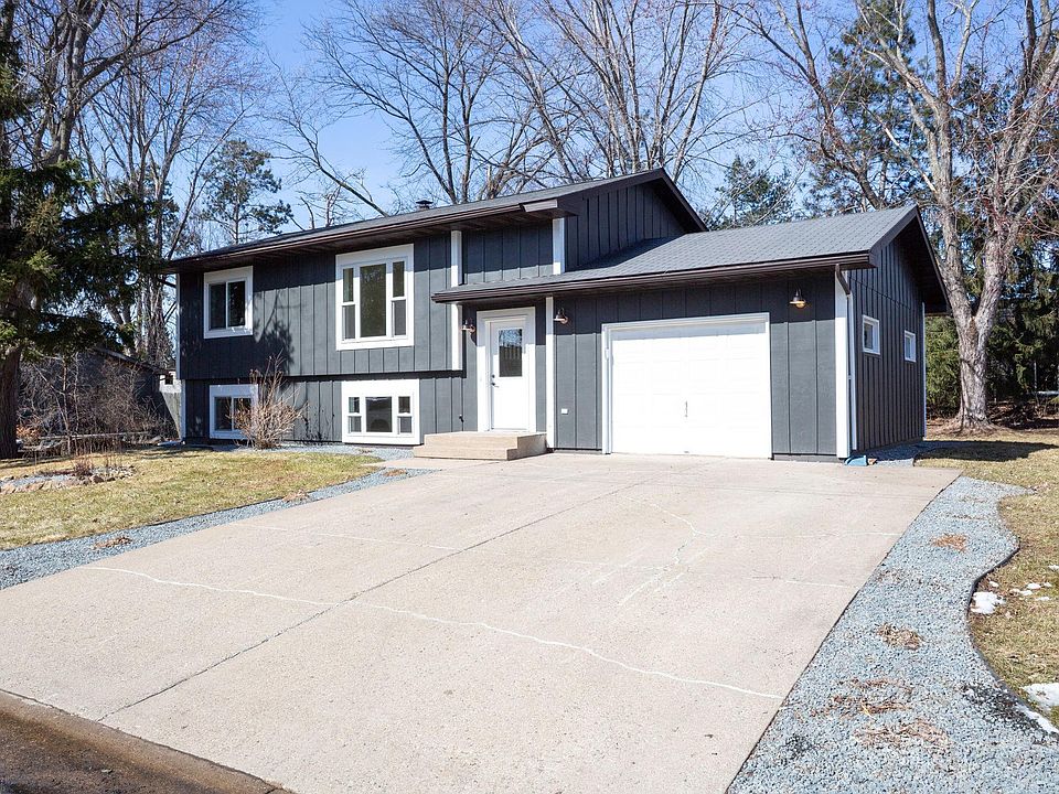 1st image of 419 Schachtner St