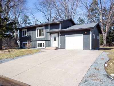 419 Schachtner St, Somerset, WI, 54025