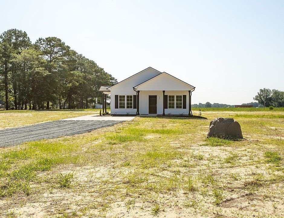 1st image of 647 McLamb Rd