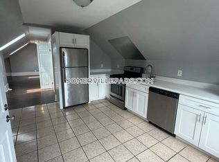 10 Greenville St #3A, Somerville, MA 02143