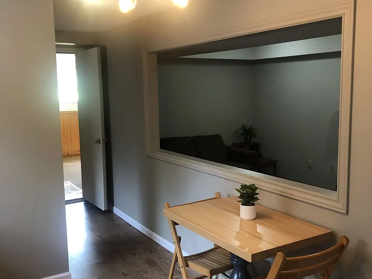 64 Chapel Hill Cres #LOWER — Photo 7